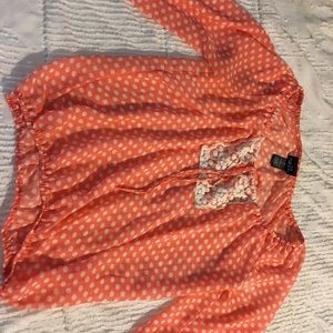 Cute light weight top